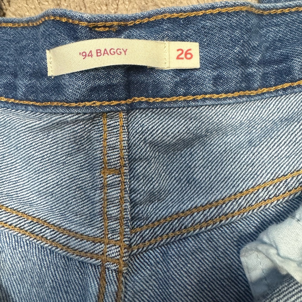 Womens levis jeans